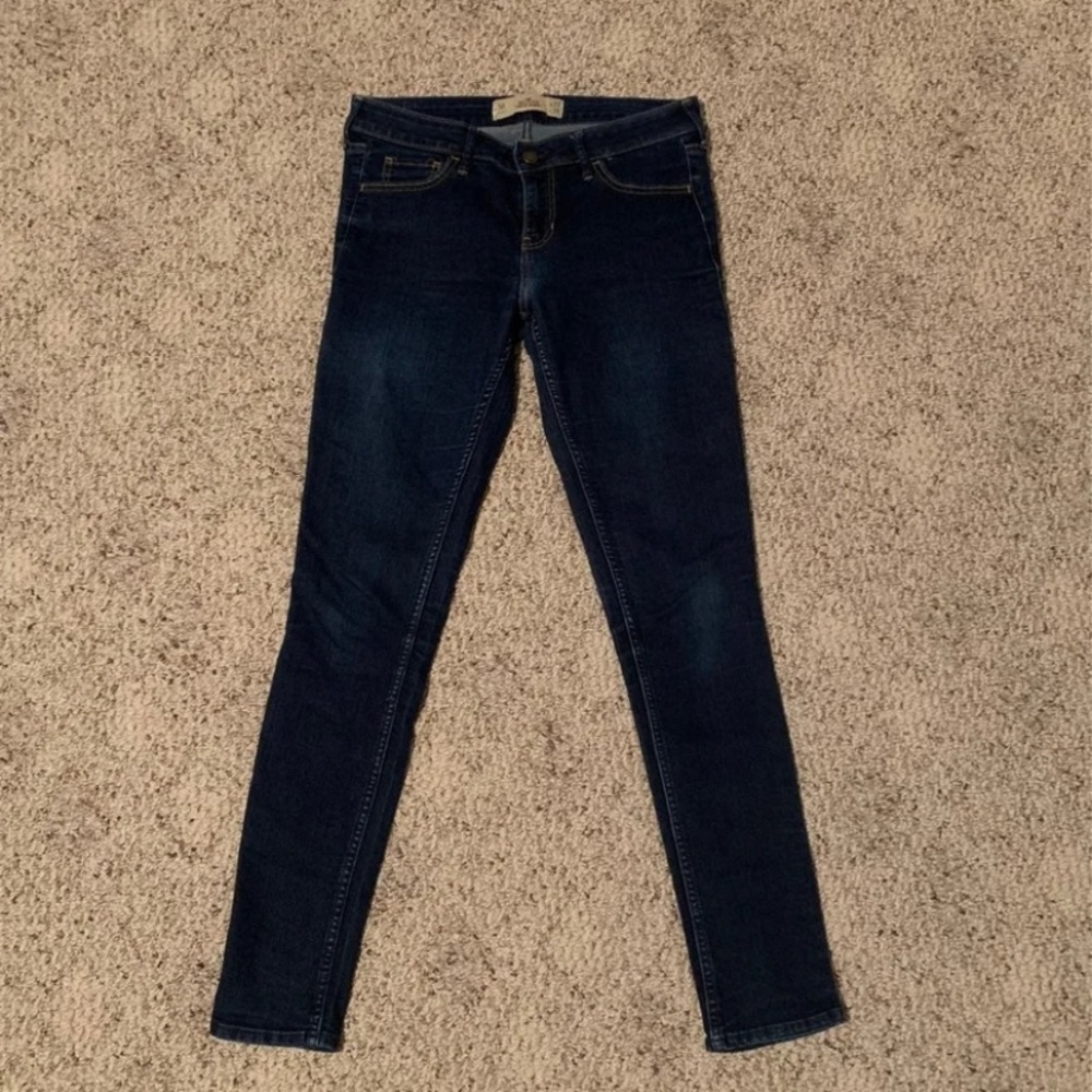 Hollister skinny jeans